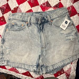 GAP NWT Denim shorts 27/4